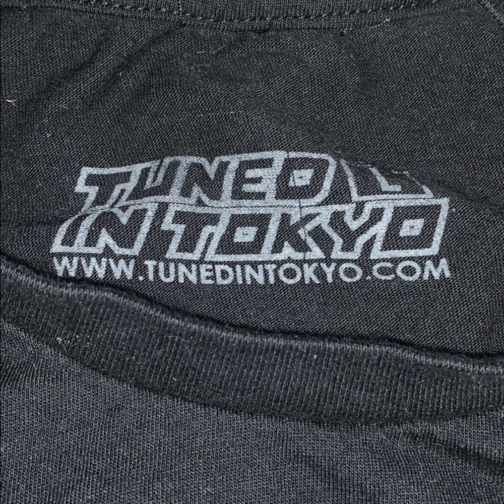 Shirt - Picture 2 of 2